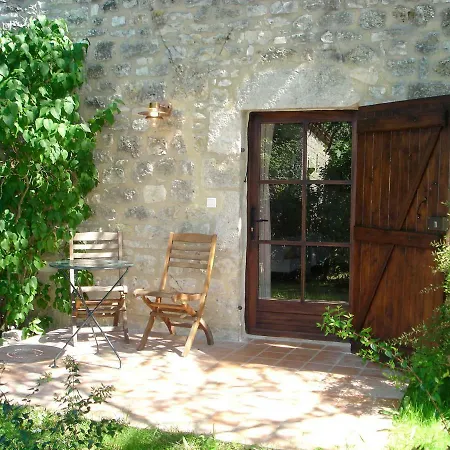 Gite De Charme Le Vert Ferienhaus *